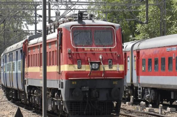 'मौनी अमावस्या पर महाकुंभ के लिए 150 से अधिक विशेष ट्रेनें चलेंगी | '